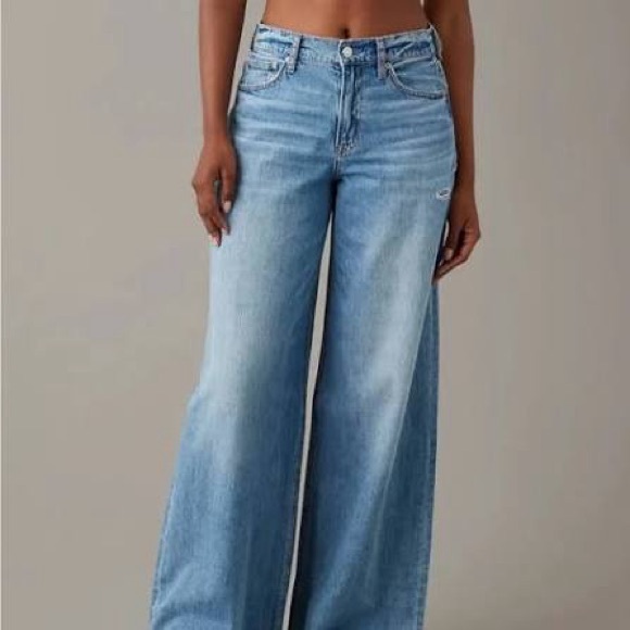 Zara Denim - Zara light wash Blue Wide-Leg Jeans size 2/24